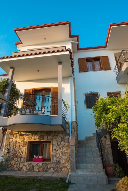 Bouganvillia Homes 尼基季 外观 照片