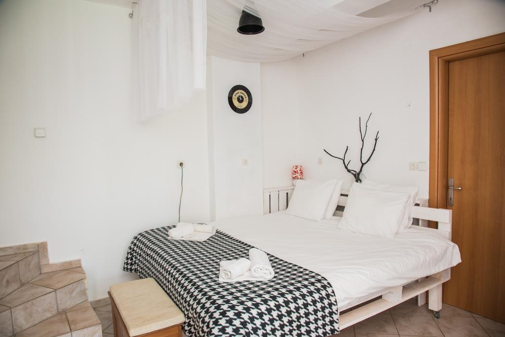 Bouganvillia Homes 尼基季 外观 照片