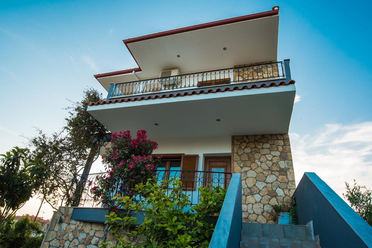 Bouganvillia Homes 尼基季 外观 照片