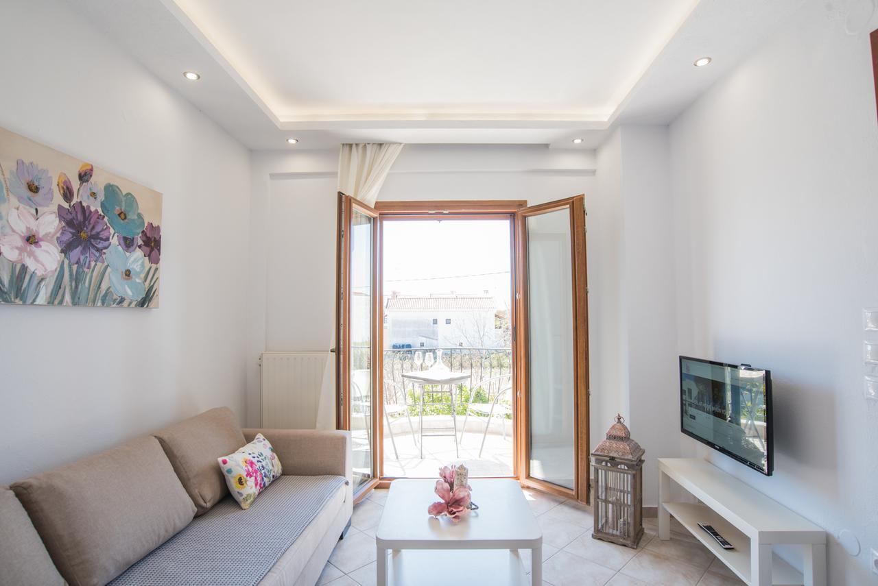 Bouganvillia Homes 尼基季 外观 照片
